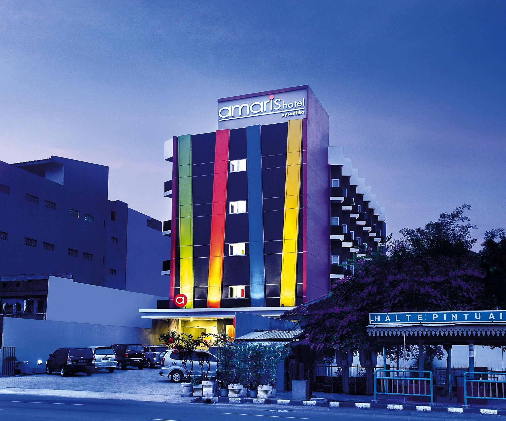 Amaris Hotel Juanda Jakarta Exterior photo